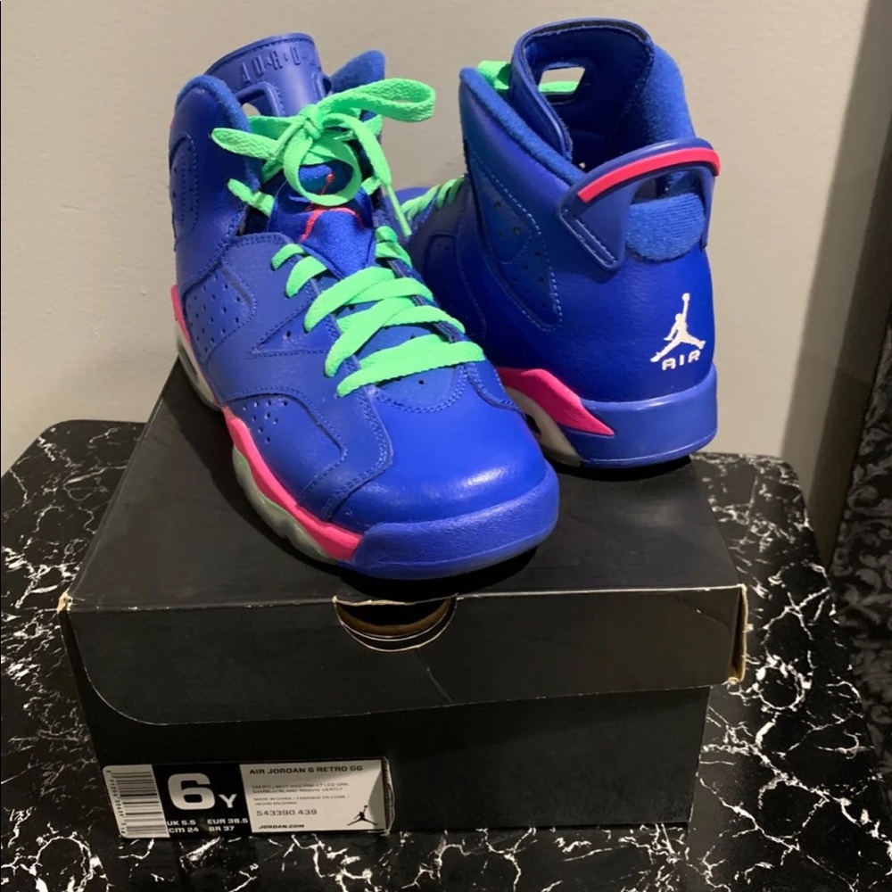Air Jordan 6 Retro (Retro)